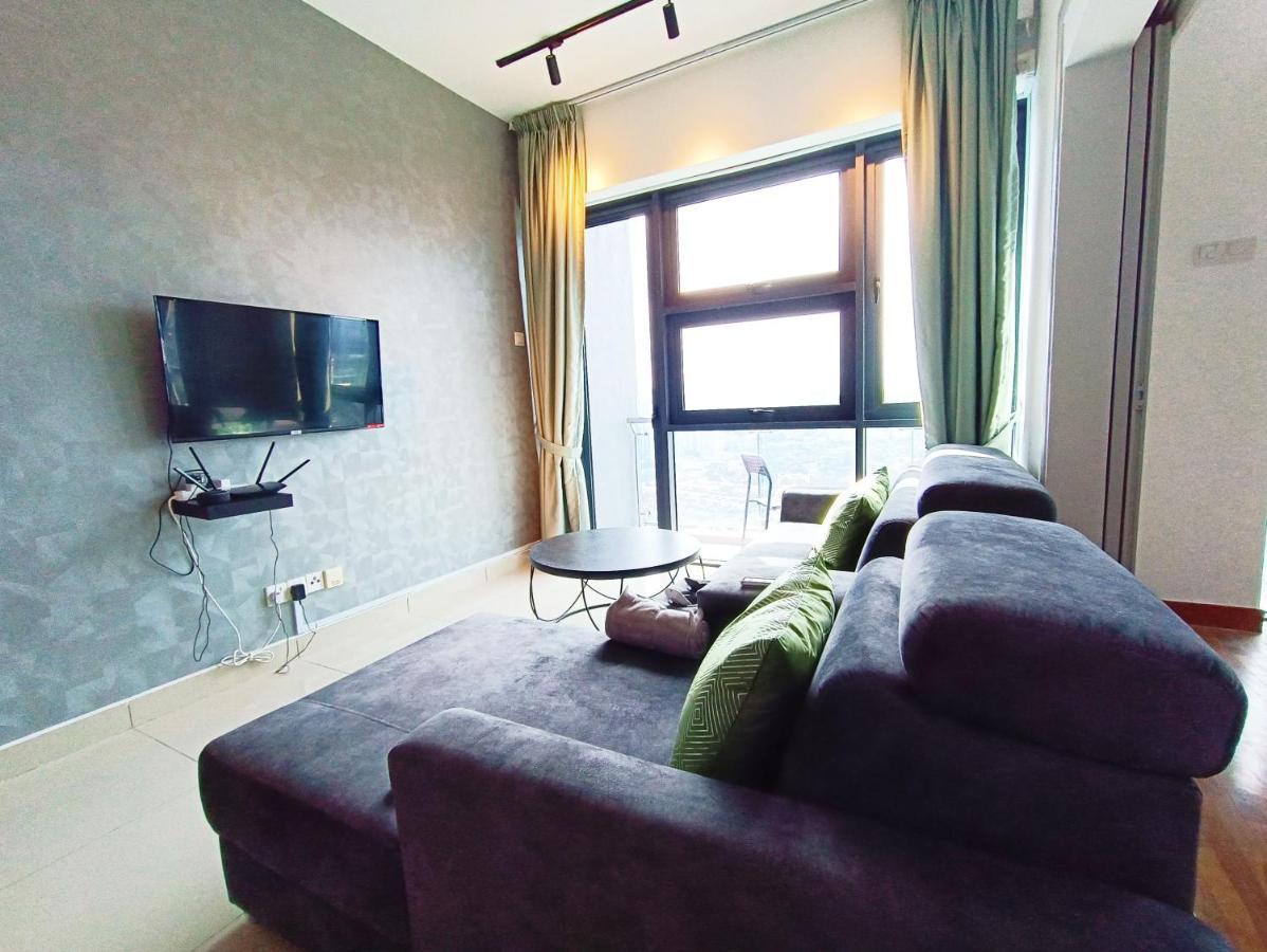 Netflix # Sky Suite Near Jaya One By Salaam Suites, 2 Pax Petaling Jaya Dış mekan fotoğraf